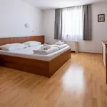 Porto 3*