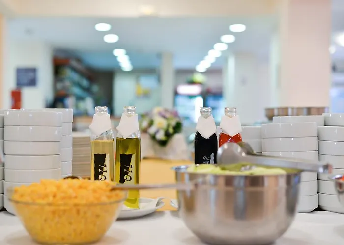 ポルト ホテル 3*